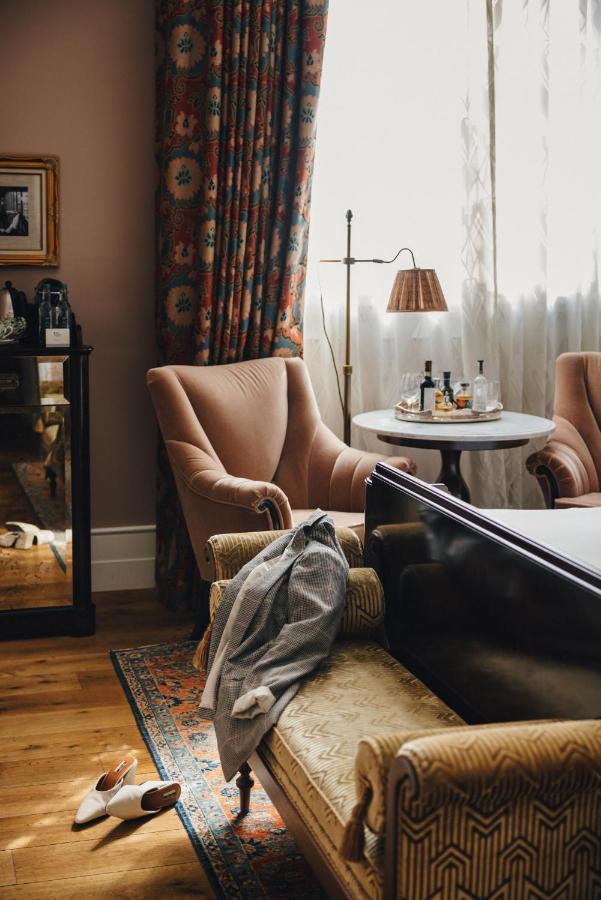 King Room Medium