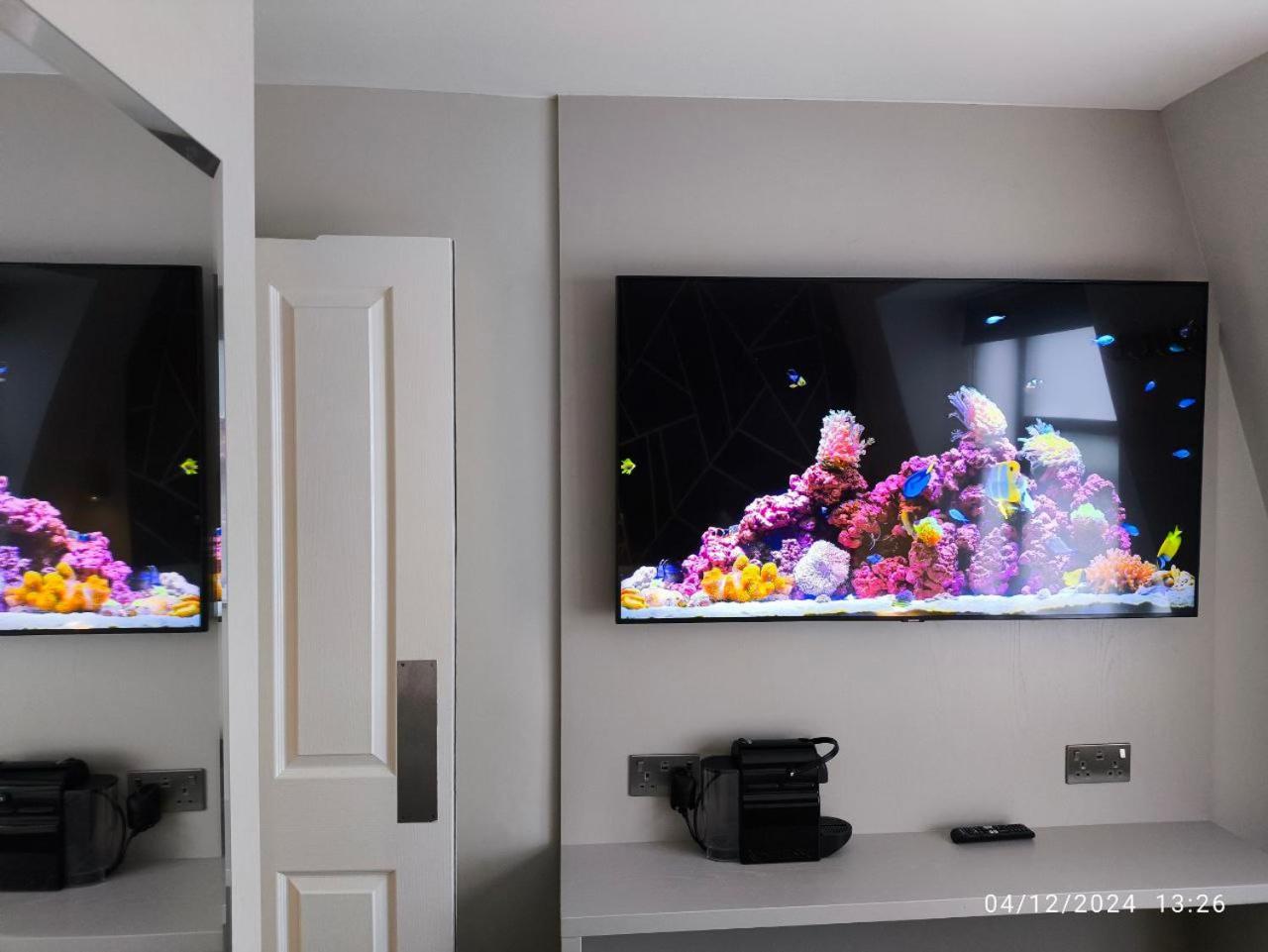Double Room,1657860332:JPEG